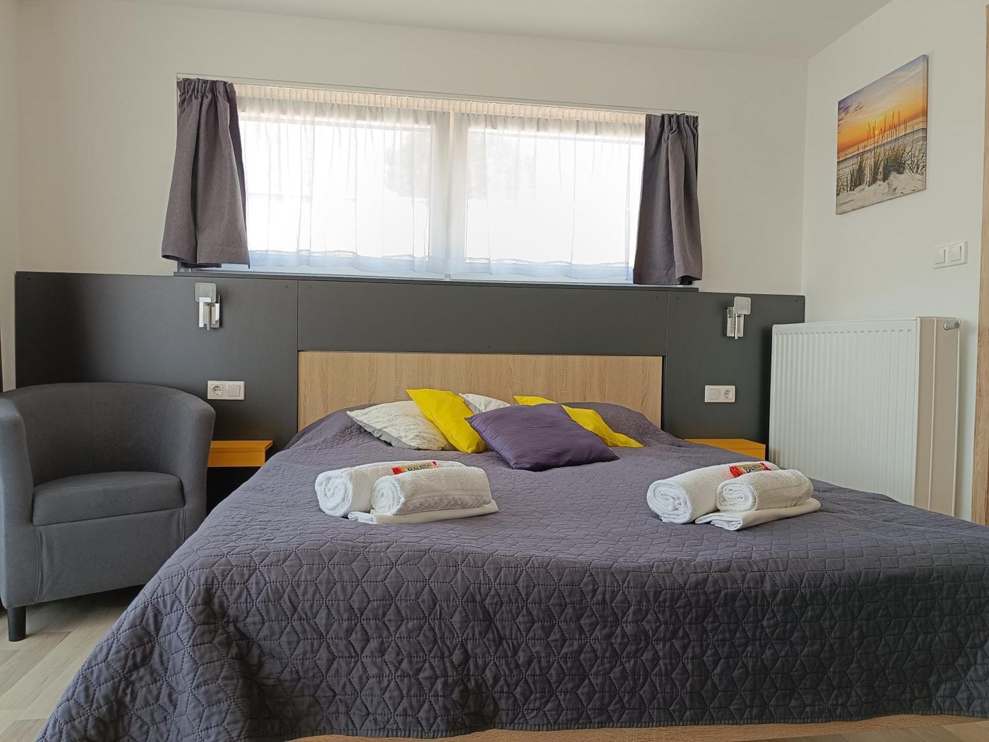 Ujhely Apartmanhaz Siófok Exteriér fotografie